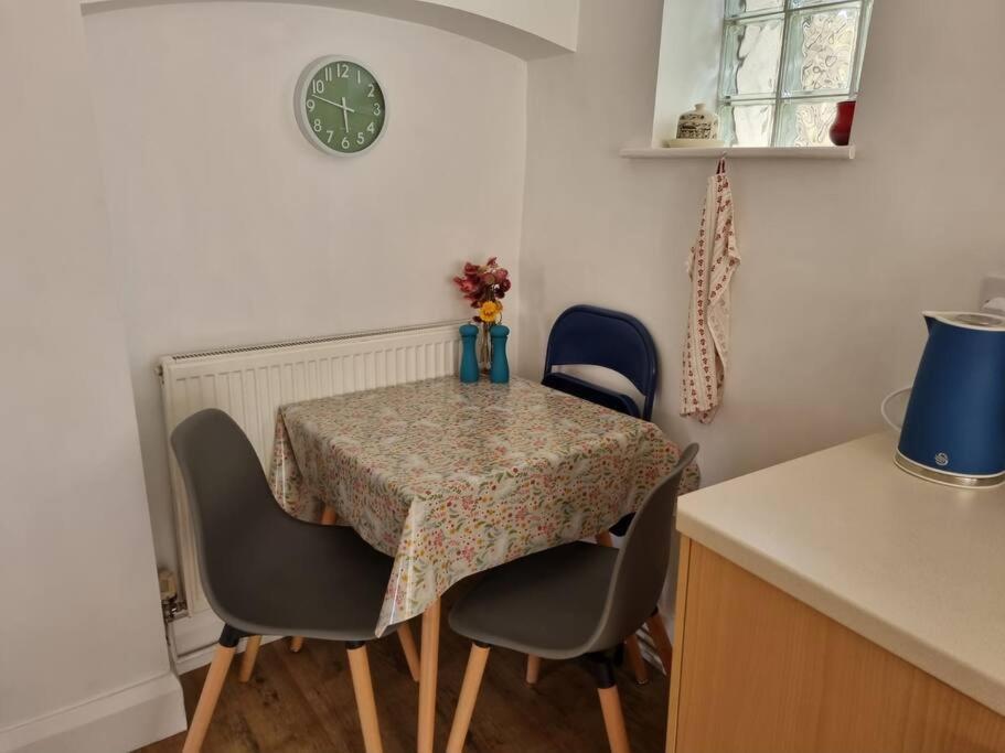Cheerful Two Bedroom Cottage In The Forest Of Dean Lydbrook Εξωτερικό φωτογραφία